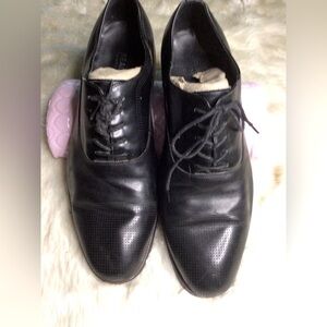 REACTION BY KENNETH COLE BLACK DRESSING SHOES